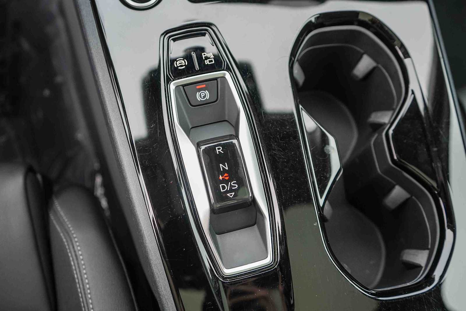 Used 2025 Audi A5 2.0T Premium Plus w/ Premium Plus image 18