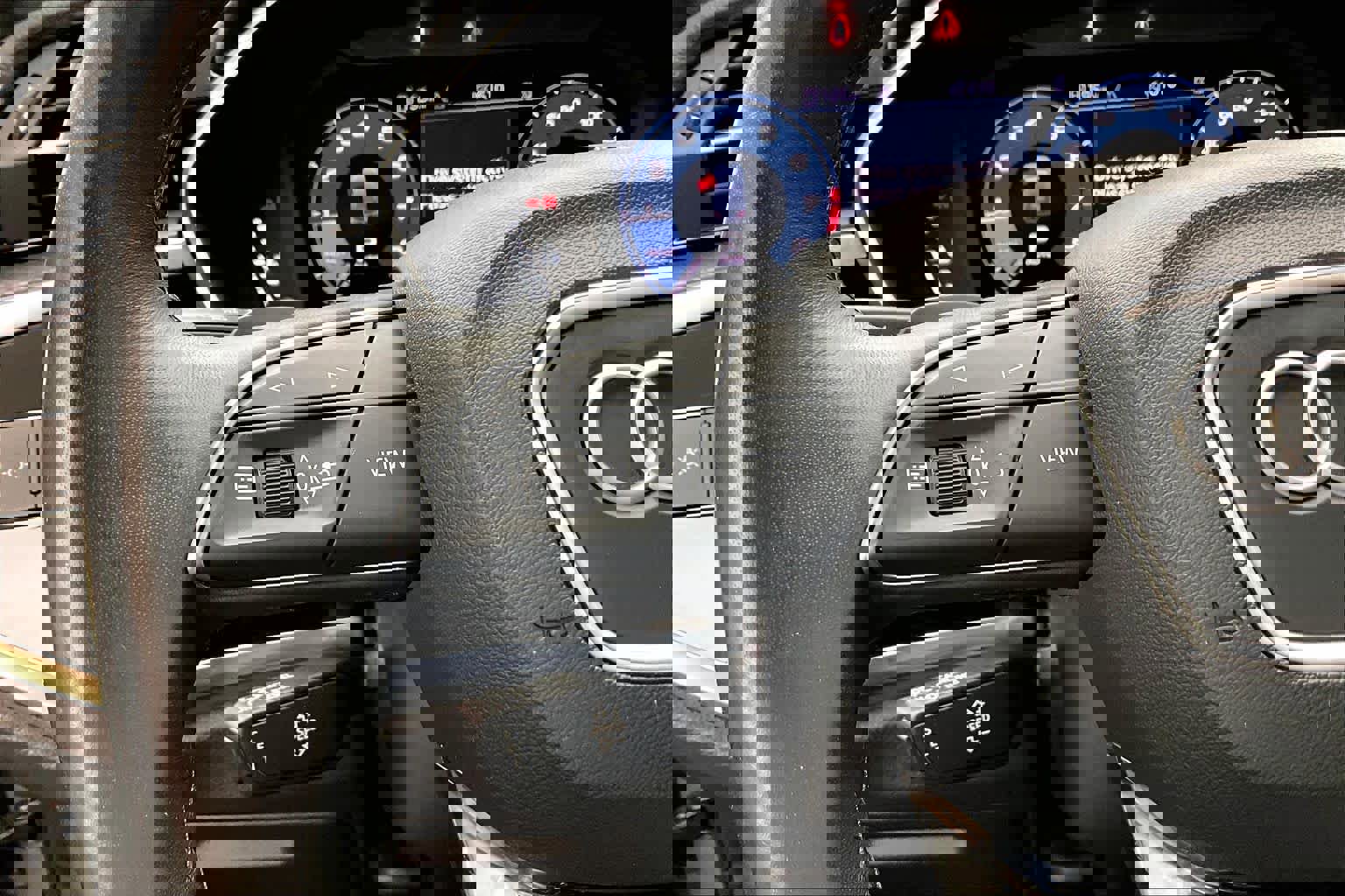 Used 2023 Audi Q3 2.0T Premium w/ Convenience Package image 23