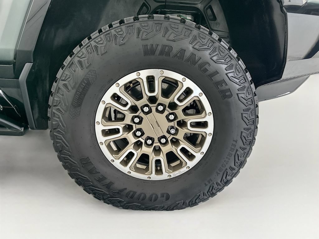 Used 2024 GMC Hummer EV 3X w/ Extreme Off-Road Package AWD/4WD image 30