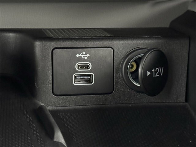 Certified 2025 Ford Escape Platinum image 21