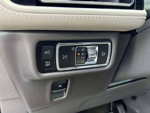 Used 2023 Lincoln Nautilus Reserve w/ Cargo Utility Package image 14