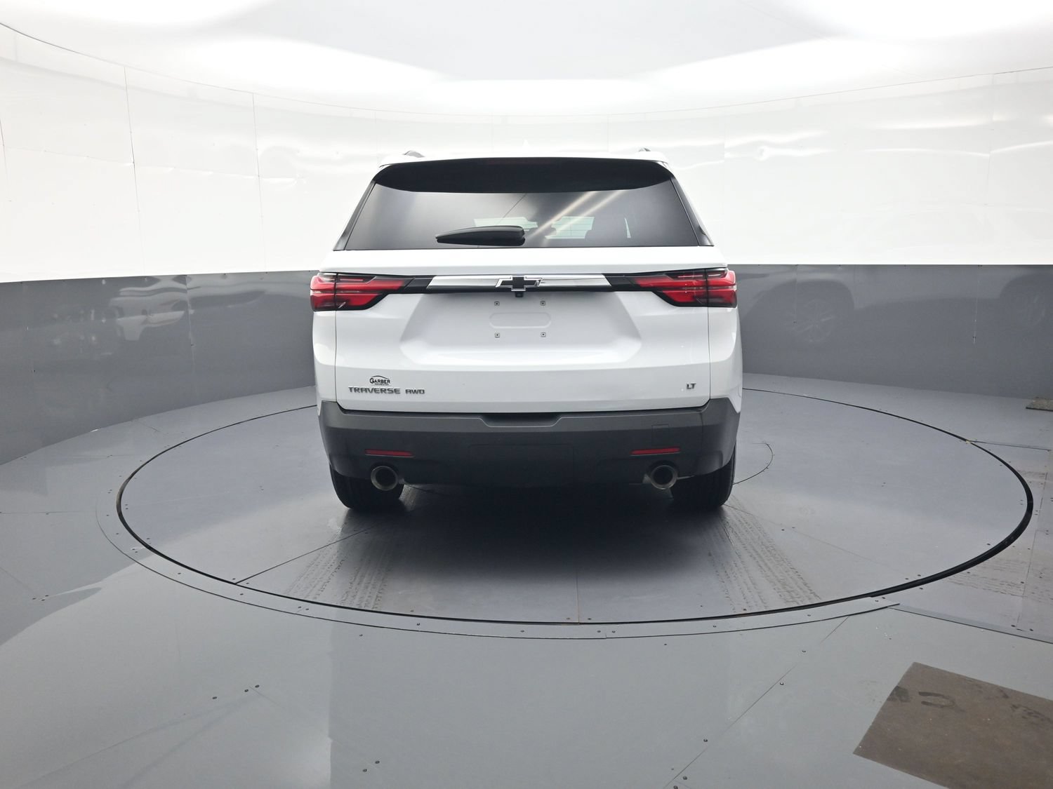 Used 2023 Chevrolet Traverse LT w/ LPO, Floor Liner Package AWD/4WD image 4