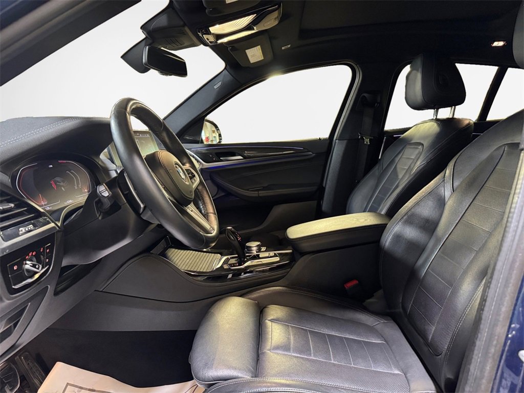 Used 2021 BMW X4 xDrive30i w/ Executive Package image 12