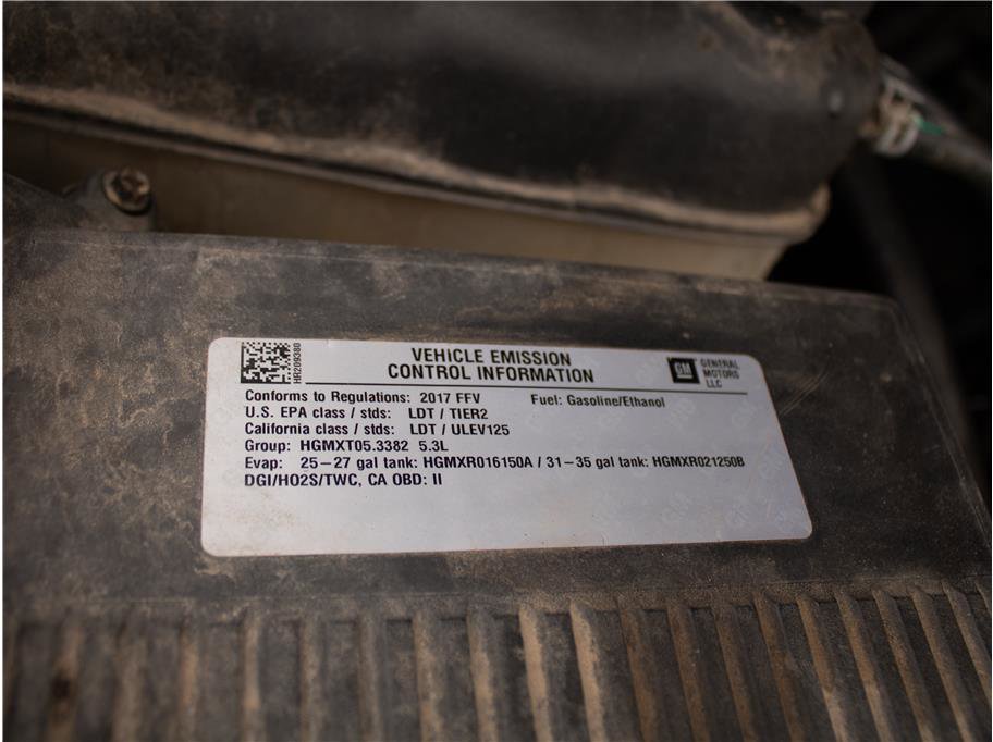 Used 2017 Chevrolet Suburban Premier image 21