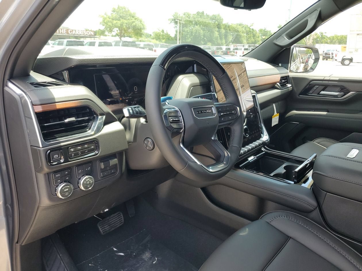 New 2026 GMC Yukon XL Denali w/ Denali Reserve Package AWD/4WD image 20