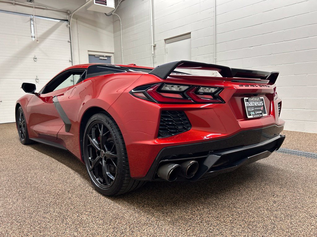 Used 2021 Chevrolet Corvette Stingray Preferred Conv w/ Z51 Performance Package RWD image 4