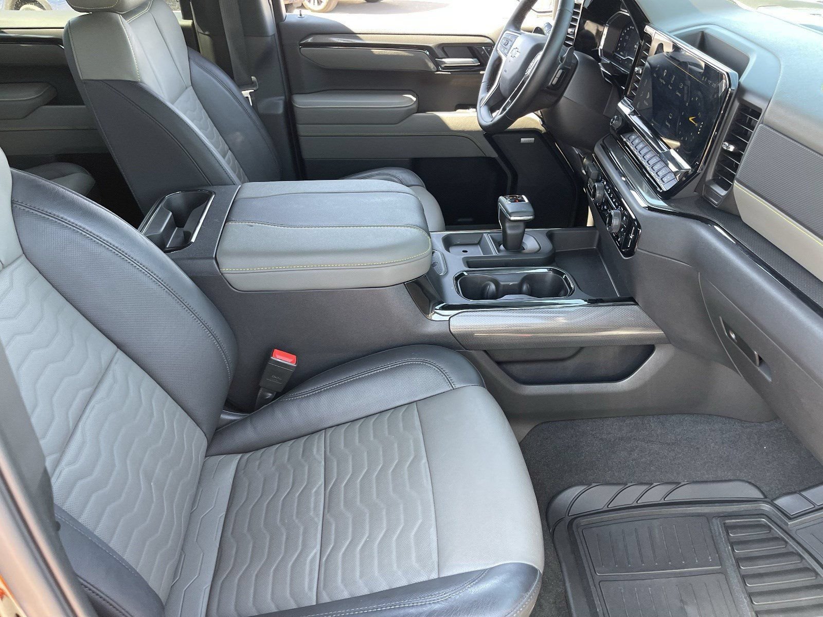 Certified 2025 Chevrolet Silverado 1500 ZR2 AWD/4WD image 12