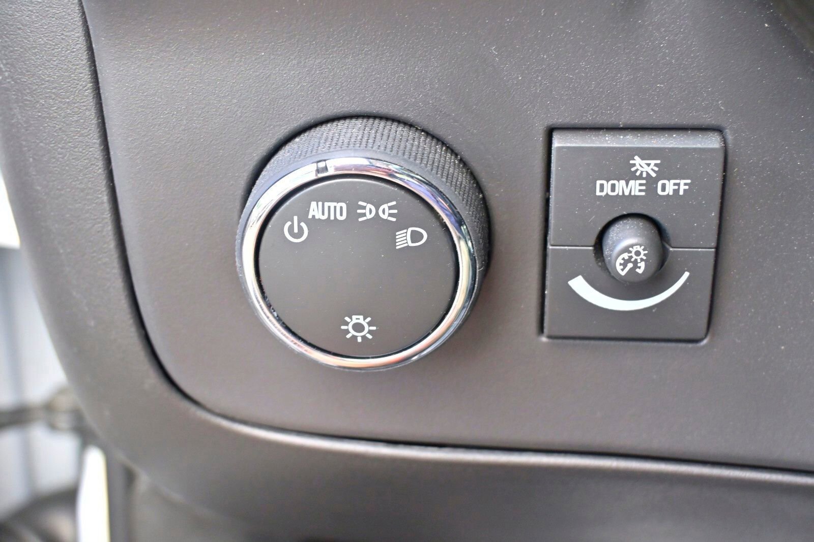 New 2025 Chevrolet Express 3500 w/ Power Convenience Package RWD image 26