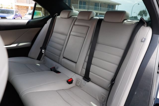 Used 2015 Lexus IS 350 w/ F-Sport Package RWD image 11