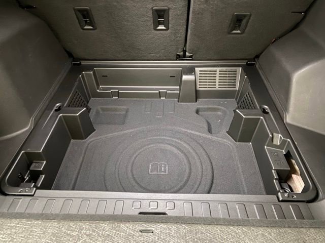 Used 2020 GMC Terrain SLT w/ Preferred Package image 12