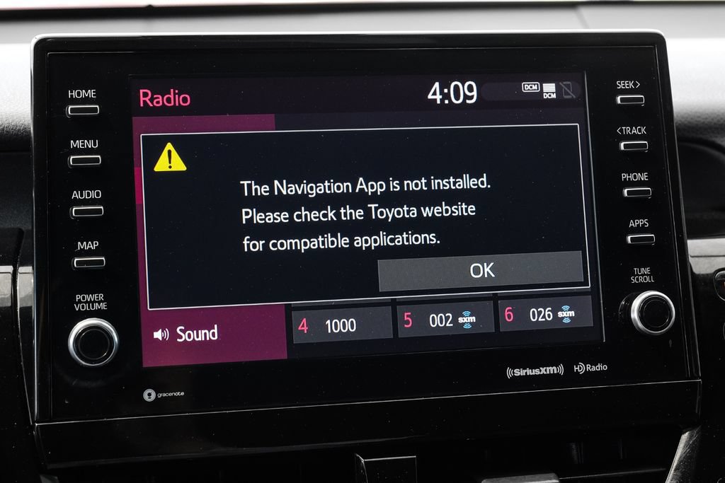 Used 2022 Toyota Camry XSE FWD image 33