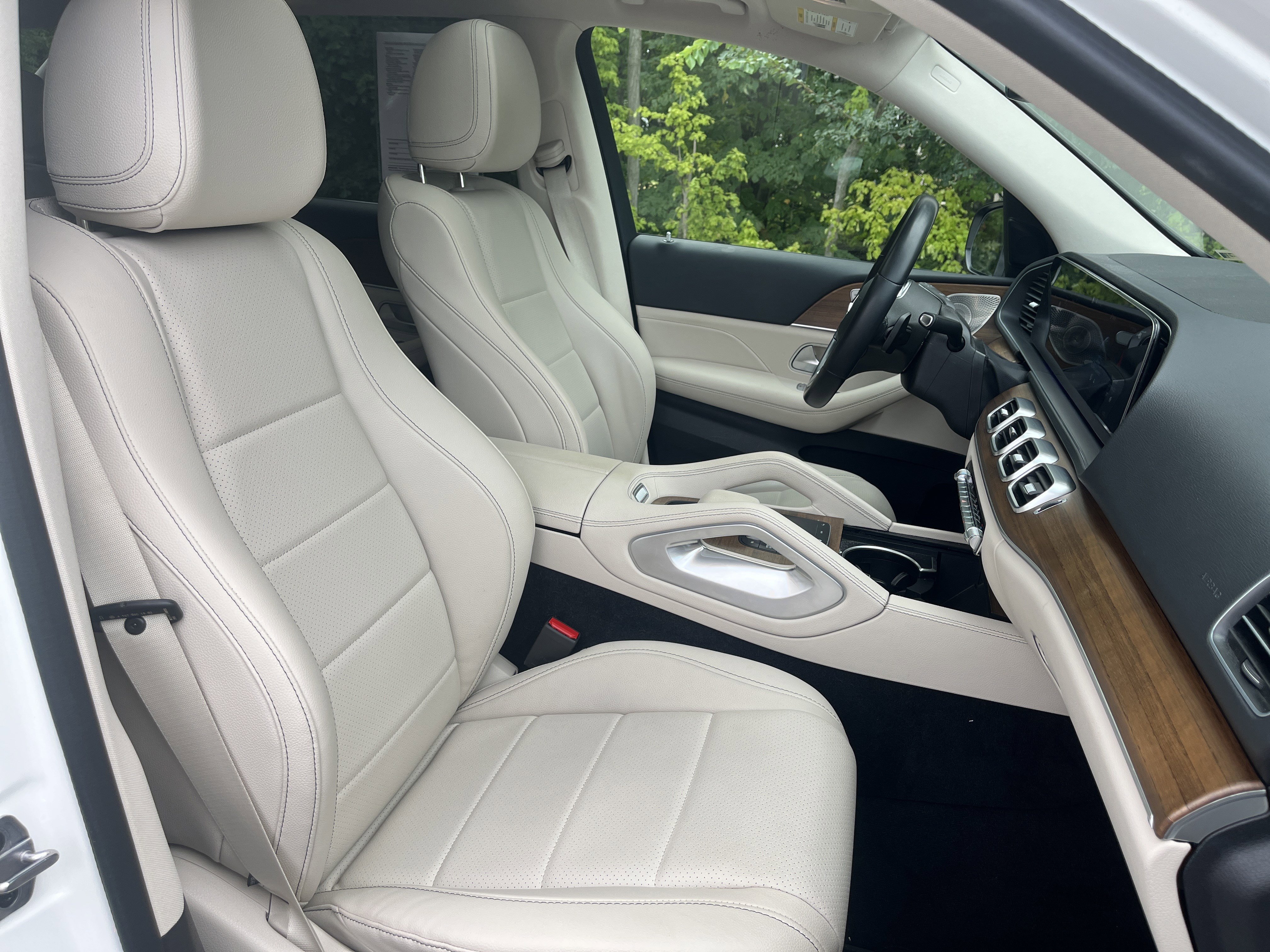 Used 2022 Mercedes-Benz GLE 350 4MATIC image 24