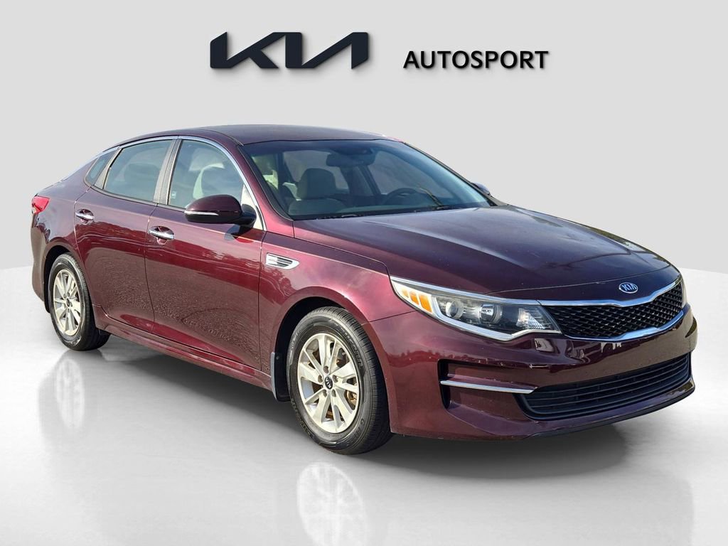 Used 2016 Kia Optima LX w/ LX Convenience Package image 3