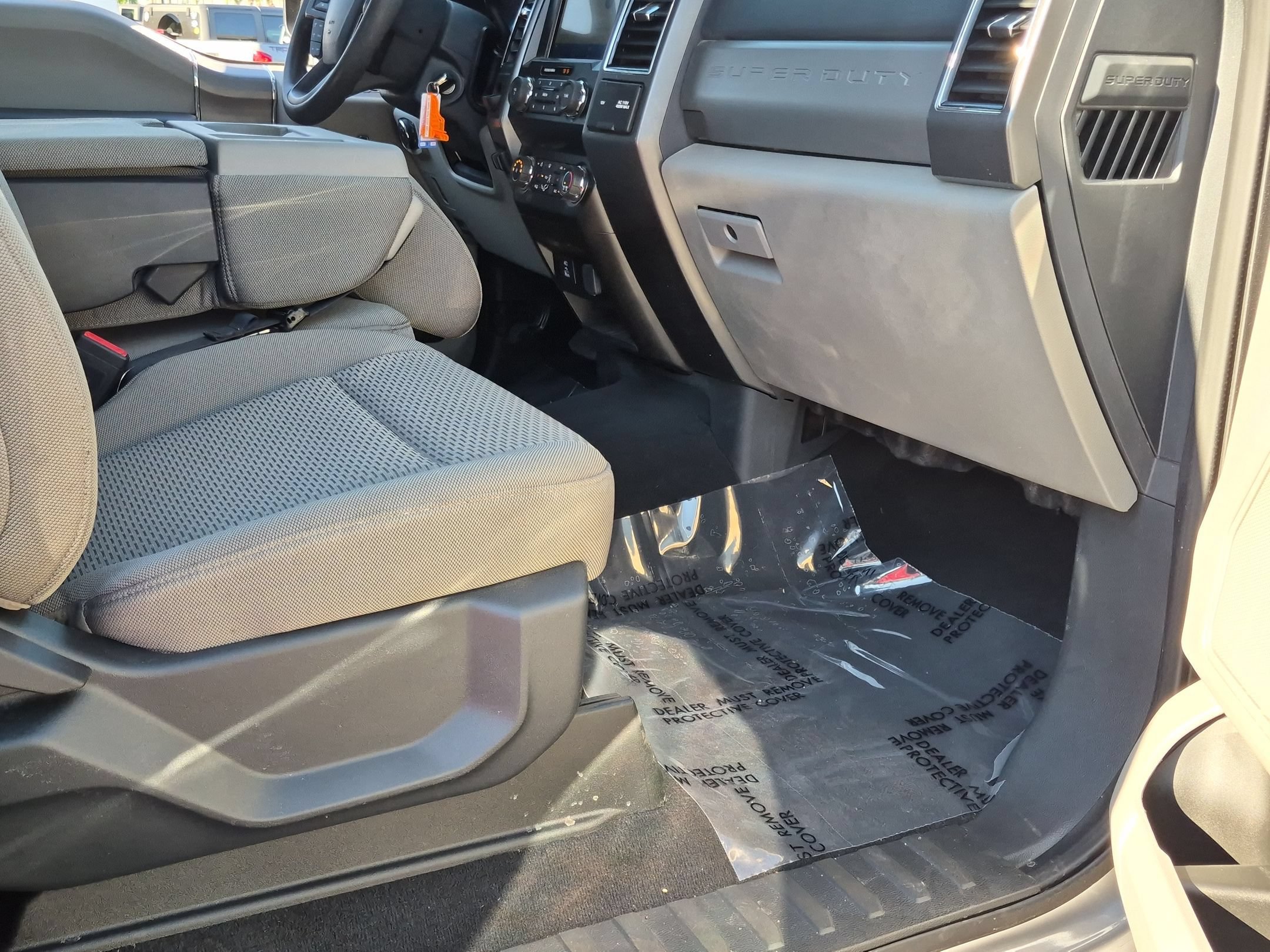 Certified 2022 Ford F450 XLT w/ XLT Premium Package RWD image 25