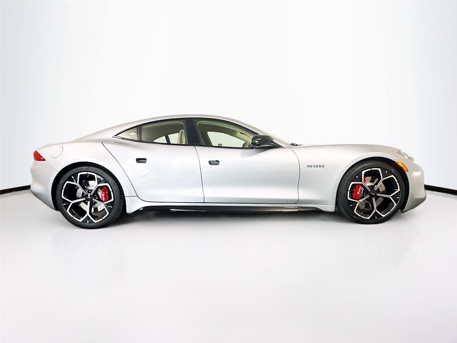New 2025 Karma Revero Luxury RWD image 29