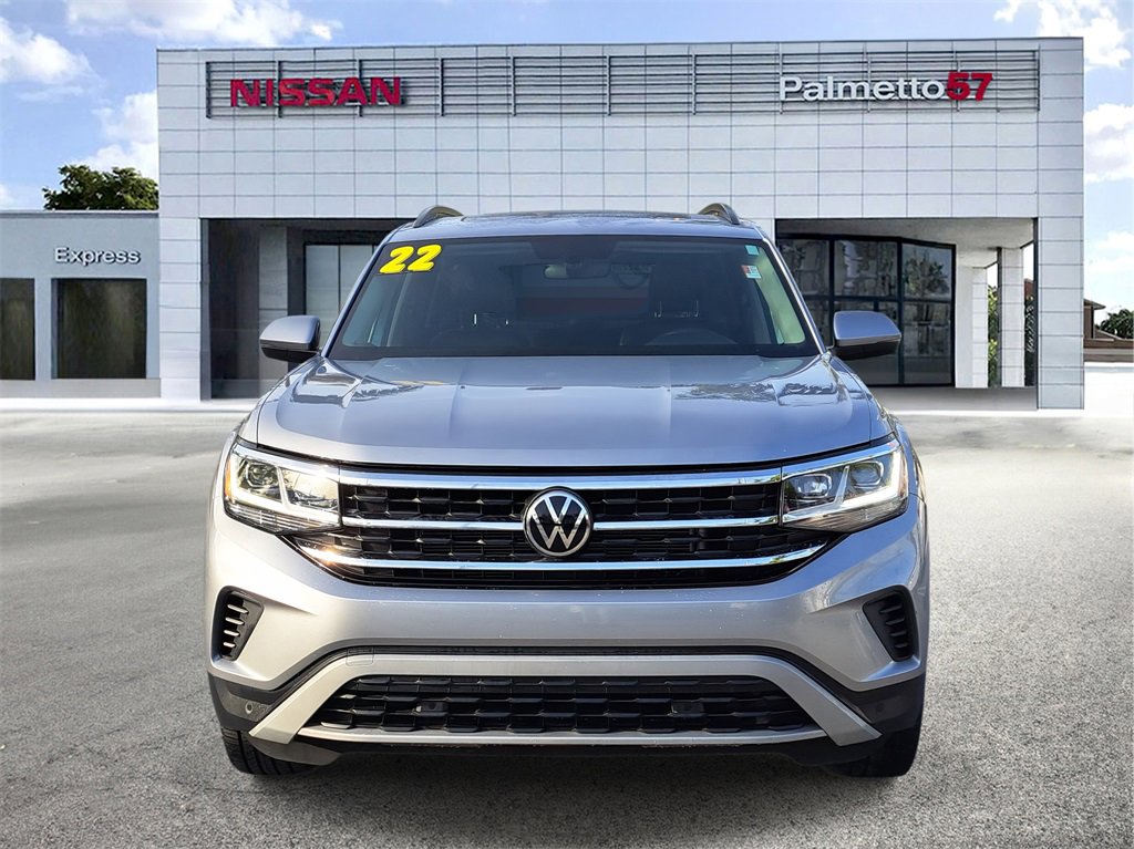 Used 2022 Volkswagen Atlas SE w/ Panoramic Sunroof Package image 2