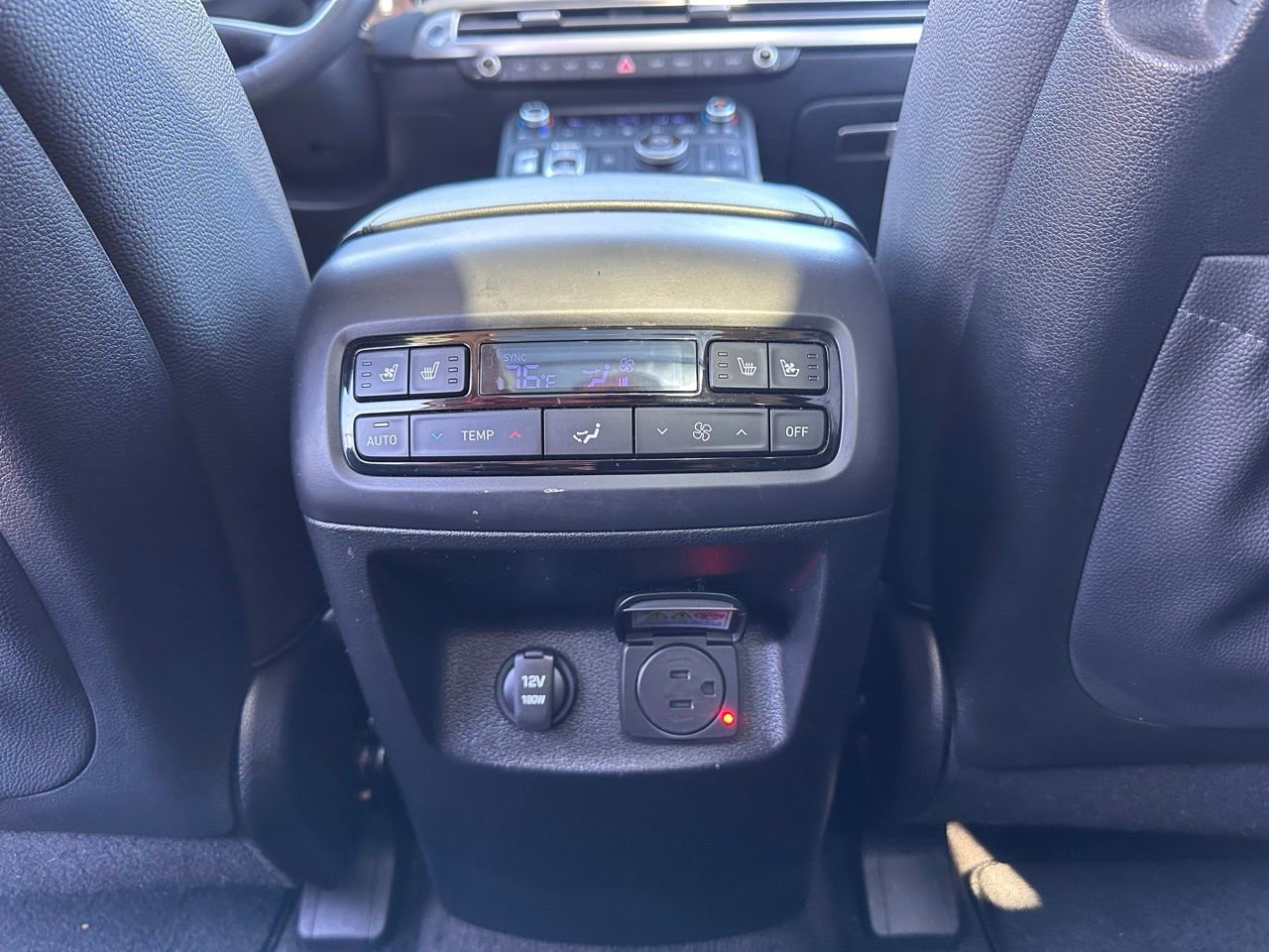 Used 2023 Hyundai Palisade Limited image 24