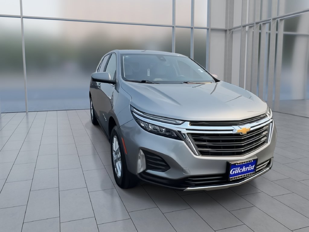 Used 2023 Chevrolet Equinox LT AWD/4WD image 2