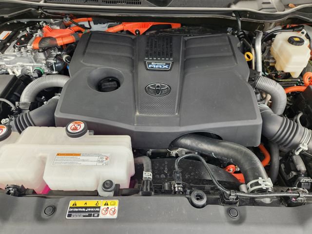 Used 2025 Toyota Sequoia TRD Pro AWD/4WD image 22