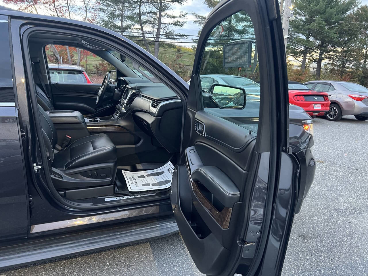 Used 2016 Chevrolet Tahoe LT image 12