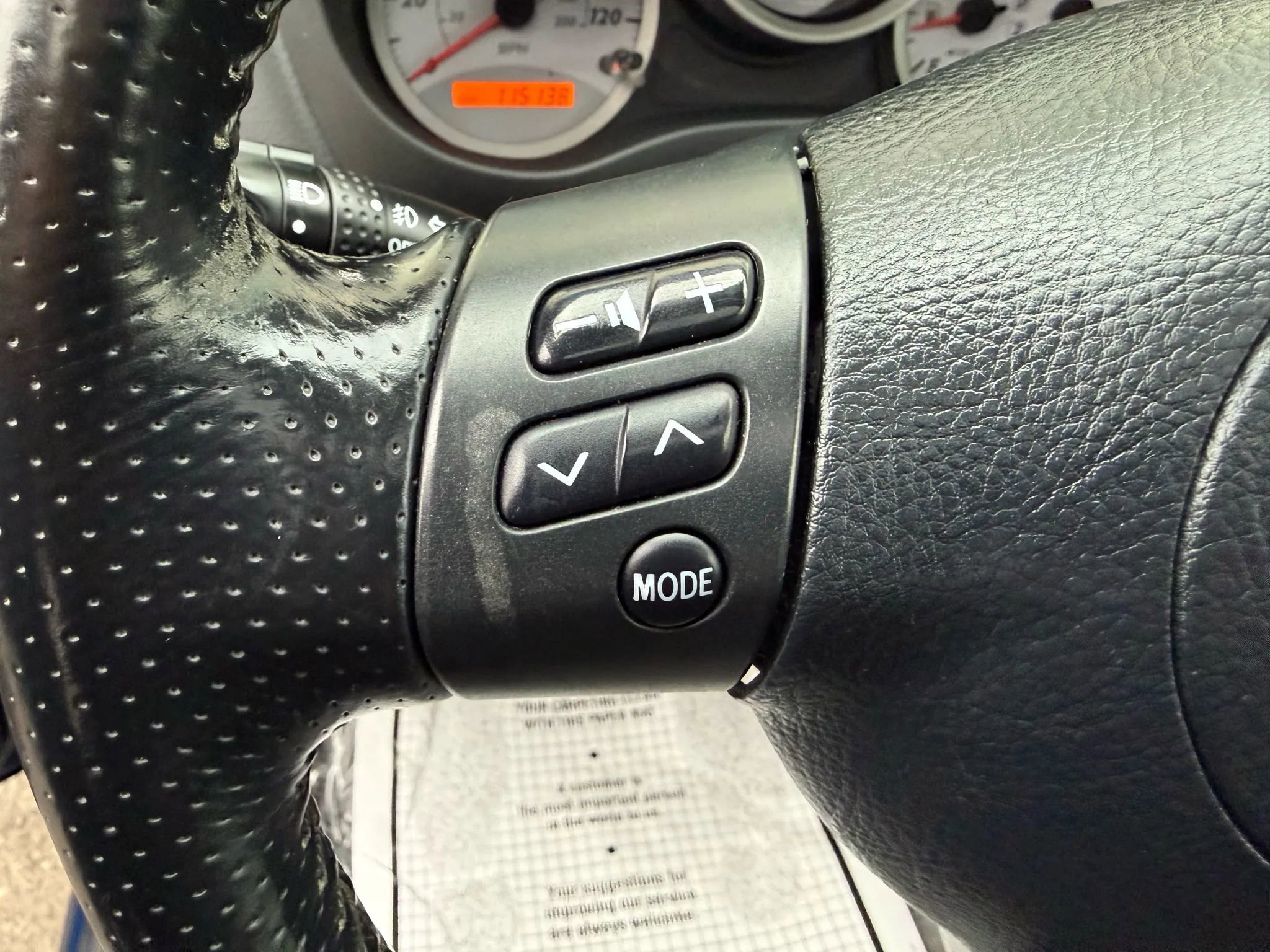 Used 2004 Toyota RAV4 Sport Utility 4D image 28