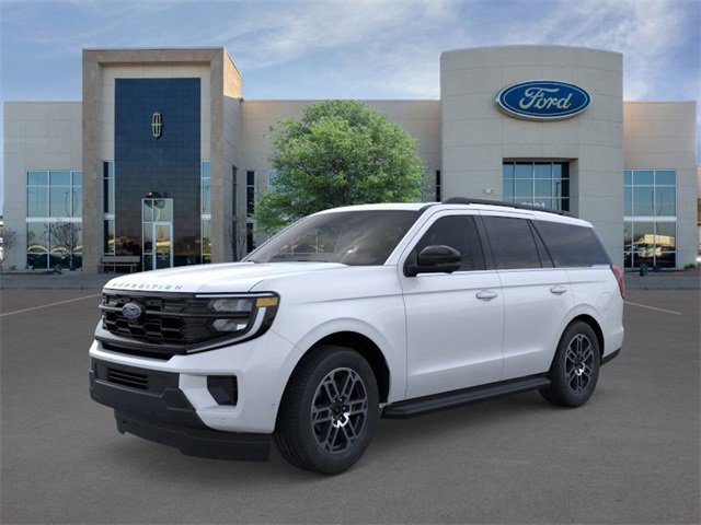 New 2025 Ford Expedition Active image 1