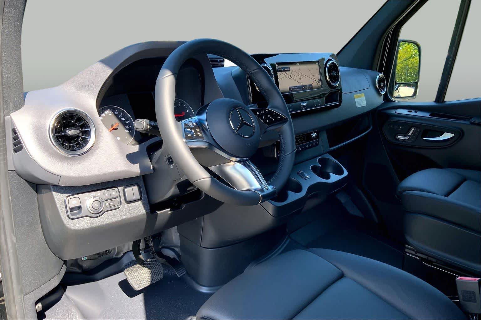 New 2026 Mercedes-Benz Sprinter 2500 image 9