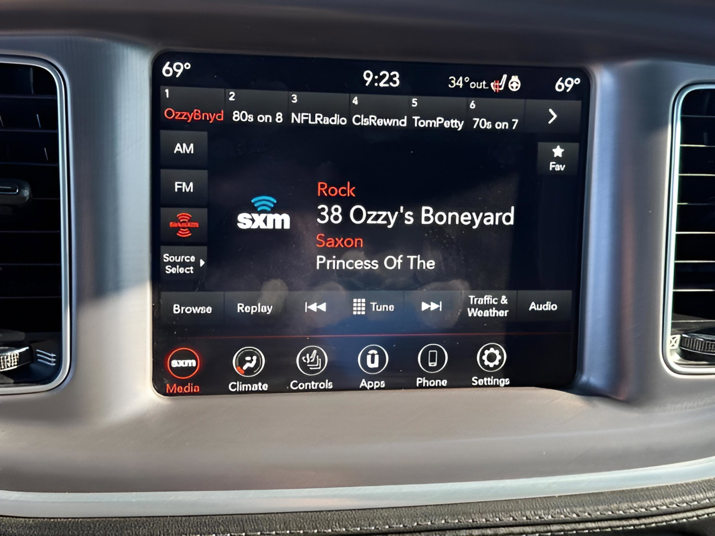Used 2020 Dodge Charger GT w/ Plus Group image 21