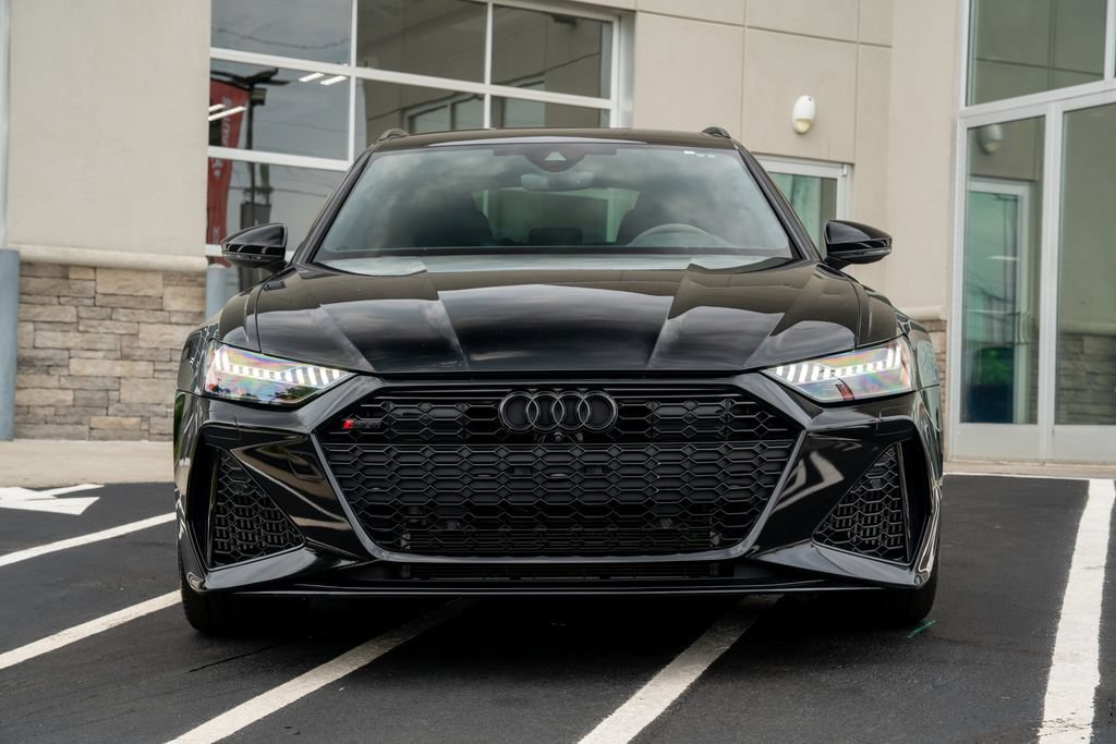 Used 2022 Audi RS 6 AWD/4WD image 4