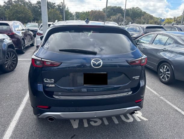 Used 2025 MAZDA CX-5 Signature AWD/4WD image 5