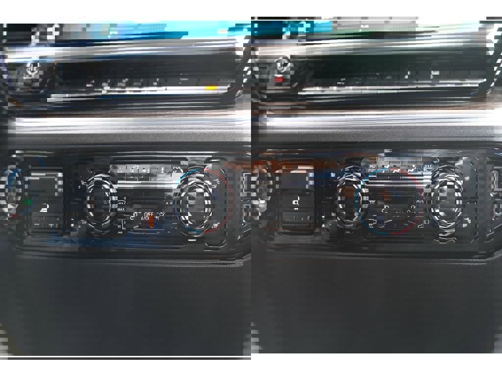 Used 2022 Chevrolet Silverado 1500 RST image 20