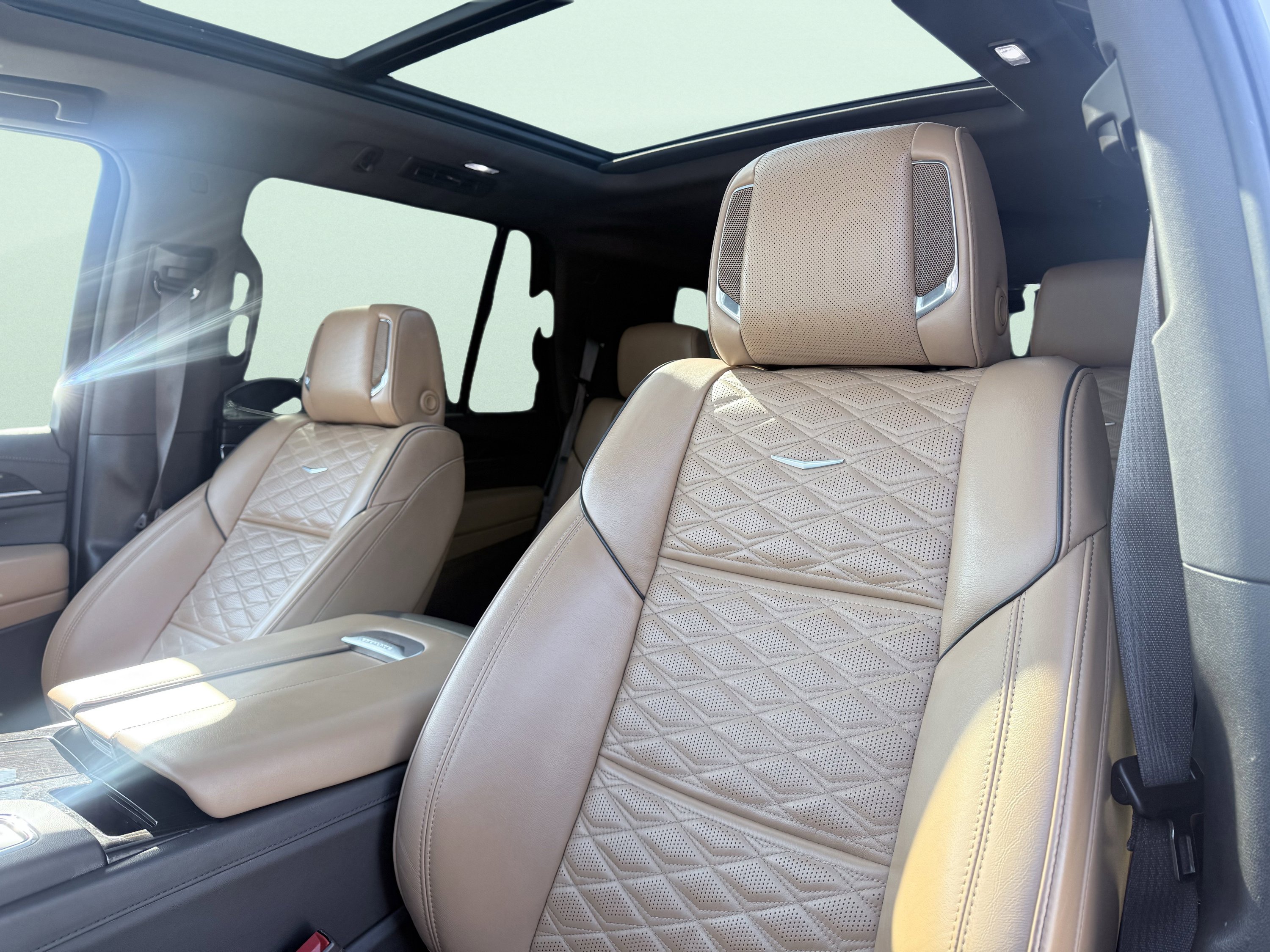 Used 2023 Cadillac Escalade Sport w/ Touring Package image 32