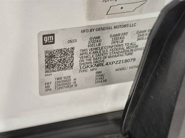 Used 2023 GMC Acadia SLE w/ Driver Convenience Package AWD/4WD image 28