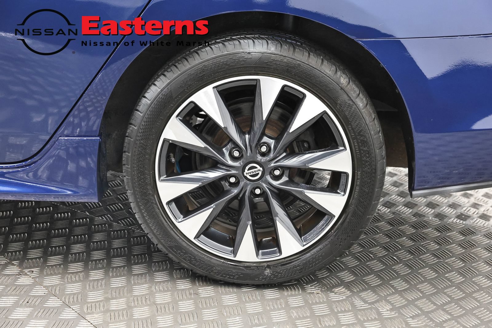 Used 2019 Nissan Sentra SR FWD image 33