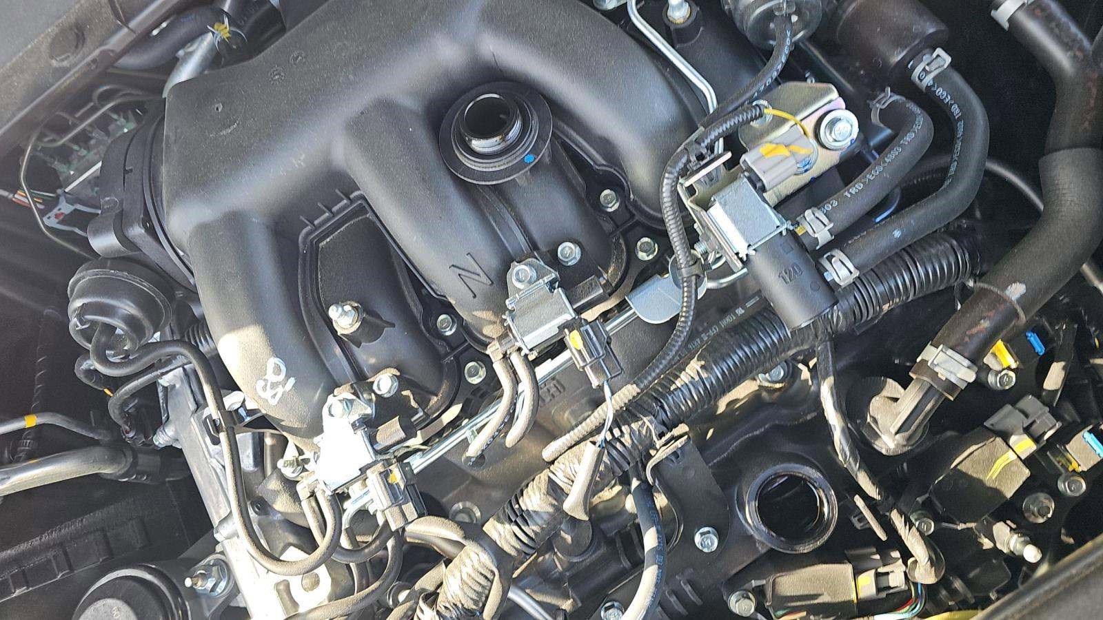 Used 2025 Nissan Pathfinder SL image 25