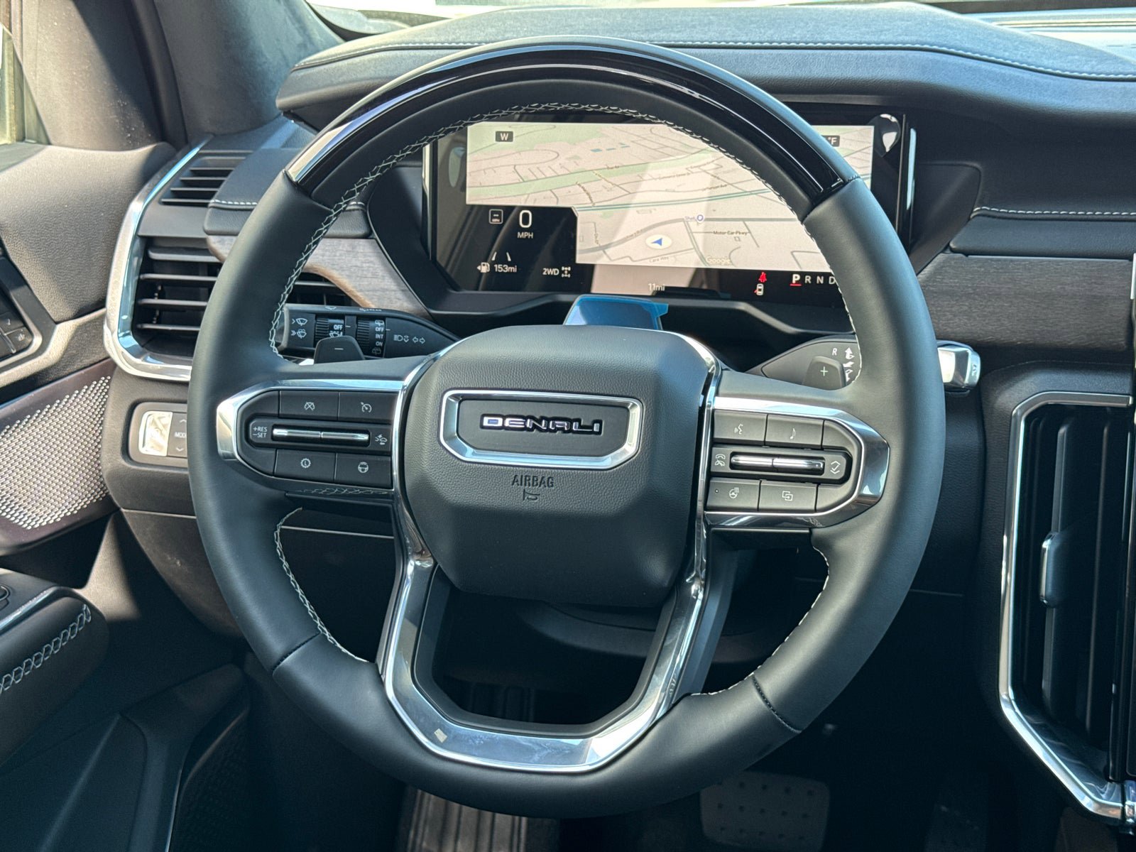 New 2026 GMC Acadia Denali Ultimate w/ LPO, Illumination Package AWD/4WD image 29