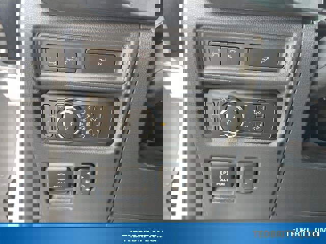 Certified 2022 Ford F150 XLT w/ Equipment Group 302A High image 41