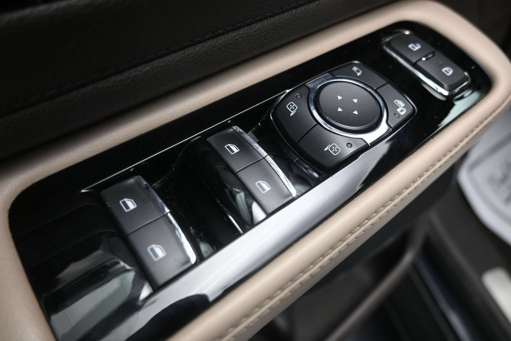 Used 2021 Lincoln Aviator Reserve w/ Equipment Group 201A AWD/4WD image 11