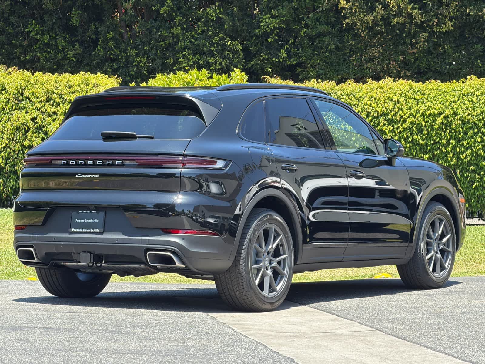 New 2026 Porsche Cayenne AWD/4WD image 8