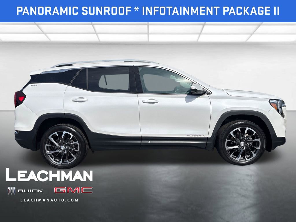 Used 2023 GMC Terrain SLT w/ Infotainment Package II AWD/4WD image 2