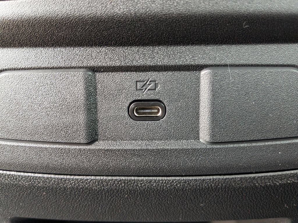 Used 2024 Chevrolet Colorado LT w/ LT Convenience Package II RWD image 29