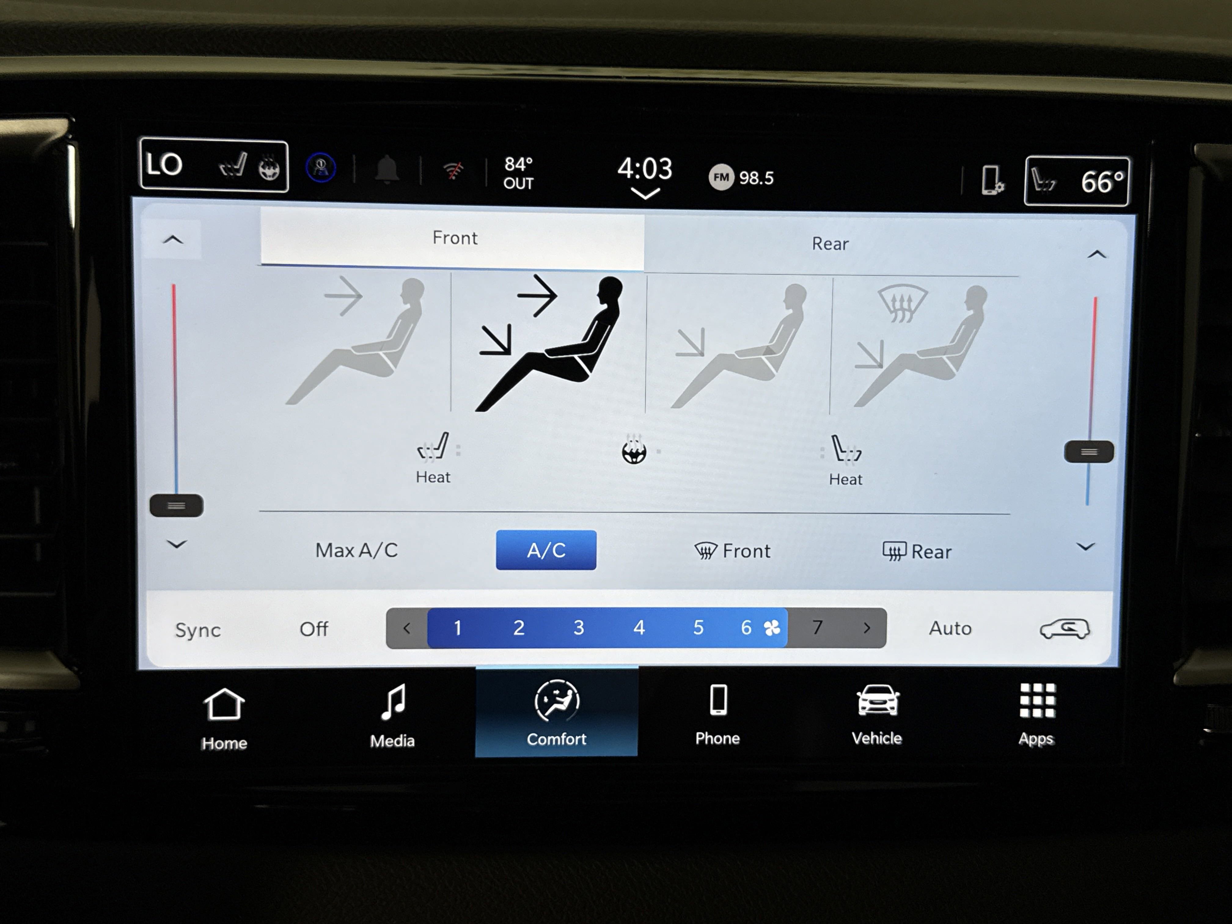 New 2026 Chrysler Voyager LX image 22