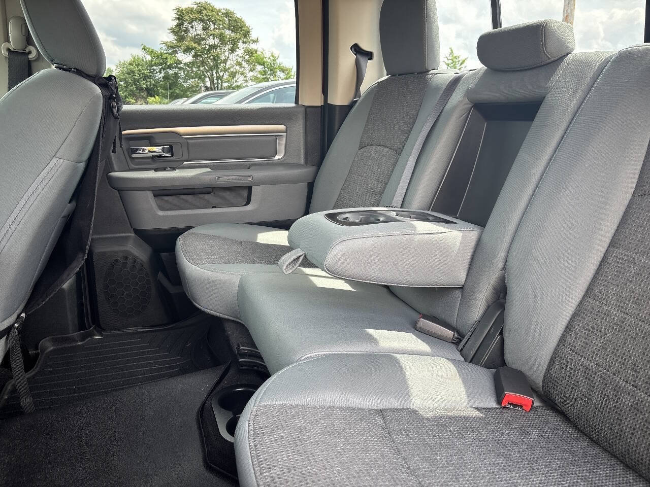 Used 2017 RAM 1500 Big Horn AWD/4WD image 17