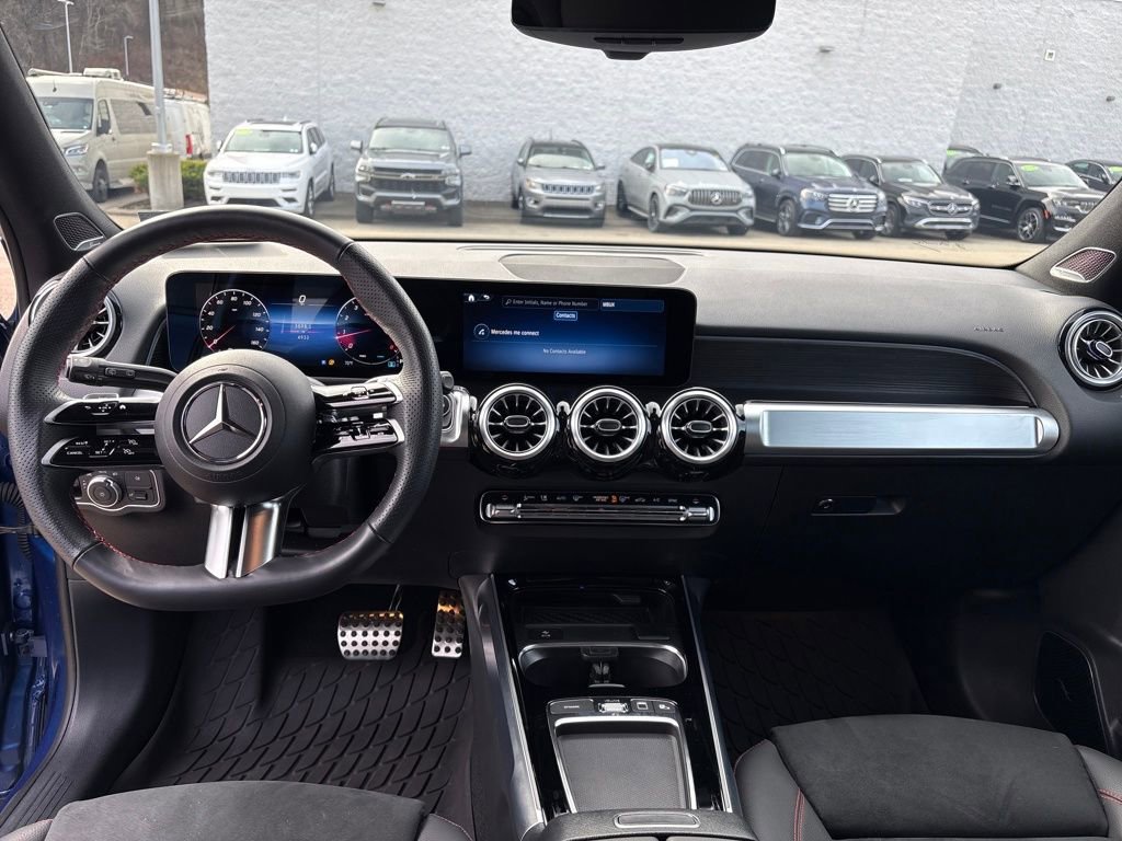 Certified 2025 Mercedes-Benz GLB 250 4MATIC image 12