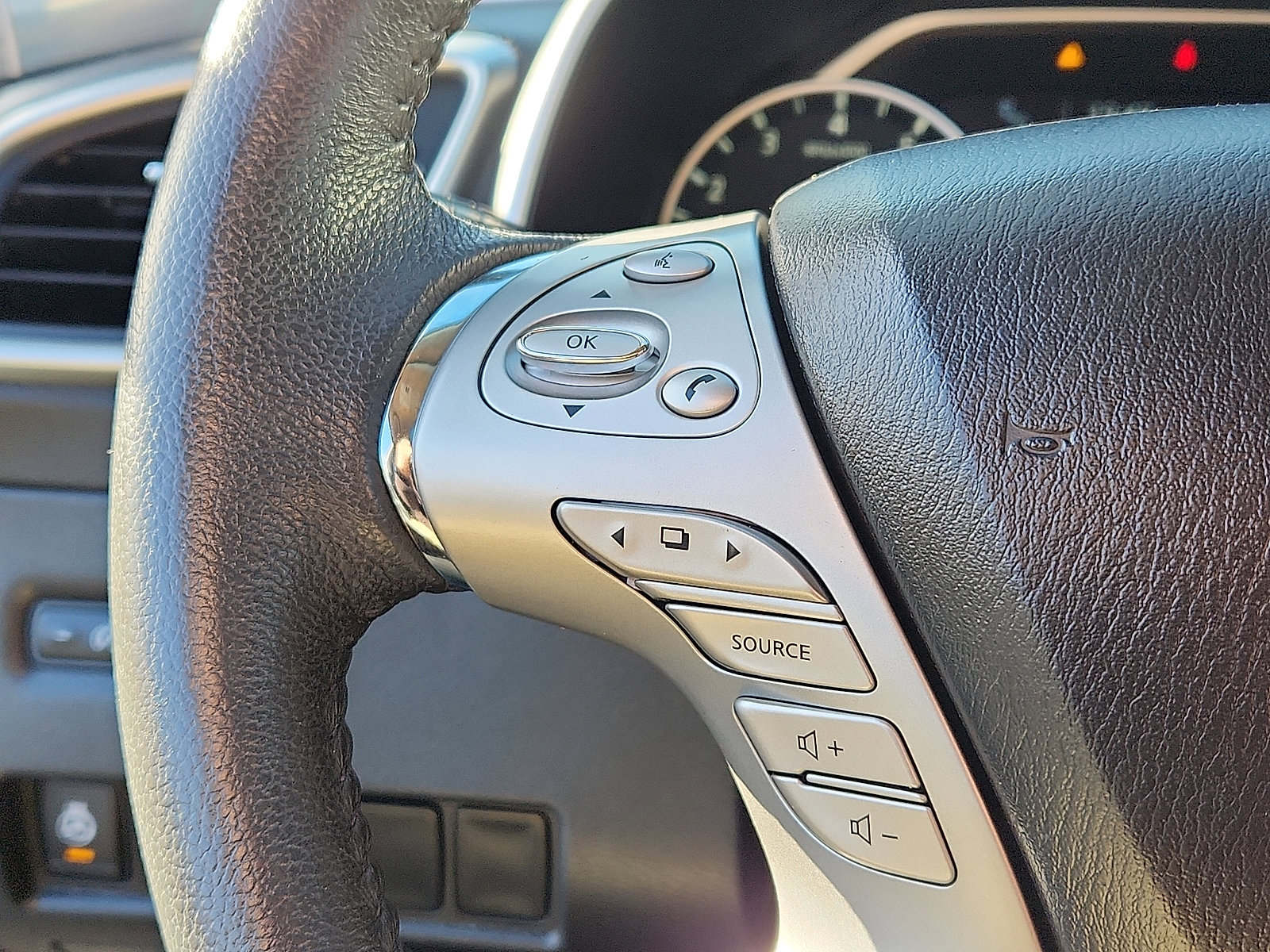 Used 2017 Nissan Murano Platinum w/ Platinum Technology Package image 21