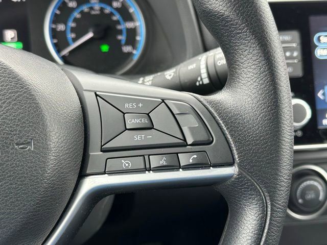 Used 2024 Nissan Leaf S image 18
