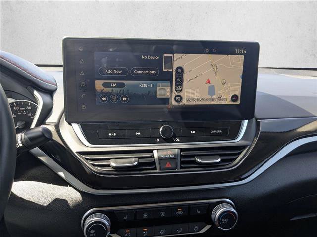 Used 2024 Nissan Altima 2.5 SR w/ SR Premium Package FWD image 12