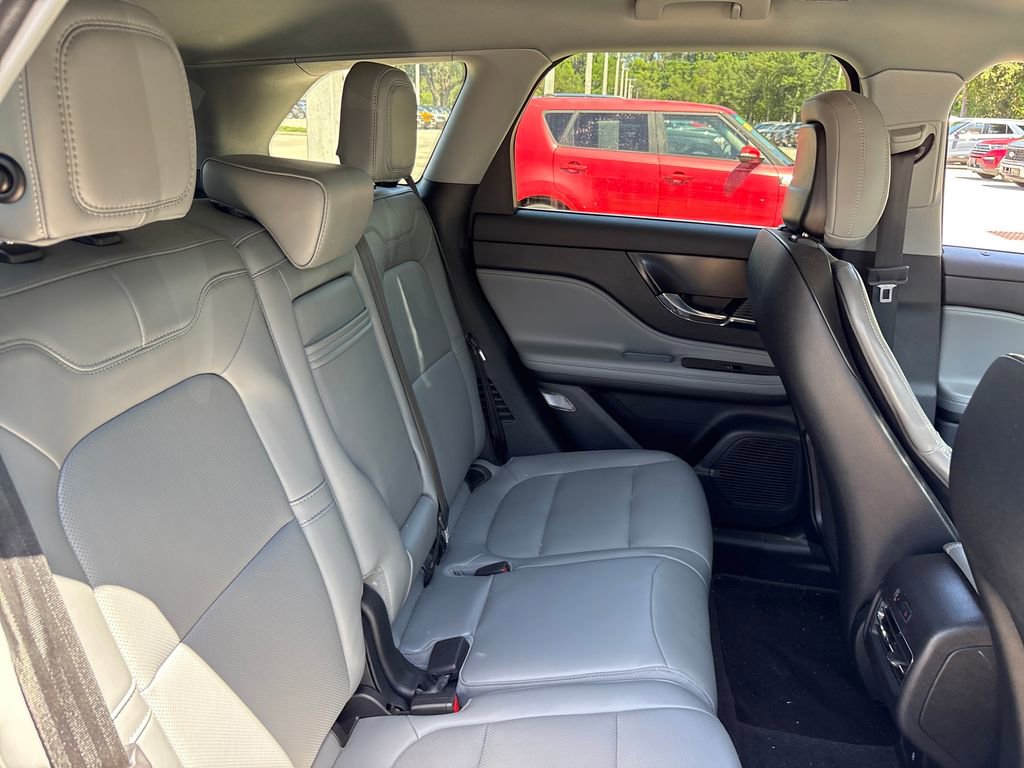 Used 2020 Lincoln Corsair AWD w/ Equipment Group 101A image 30