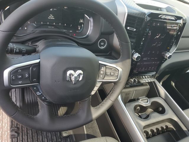 New 2026 RAM 1500 Big Horn AWD/4WD image 18