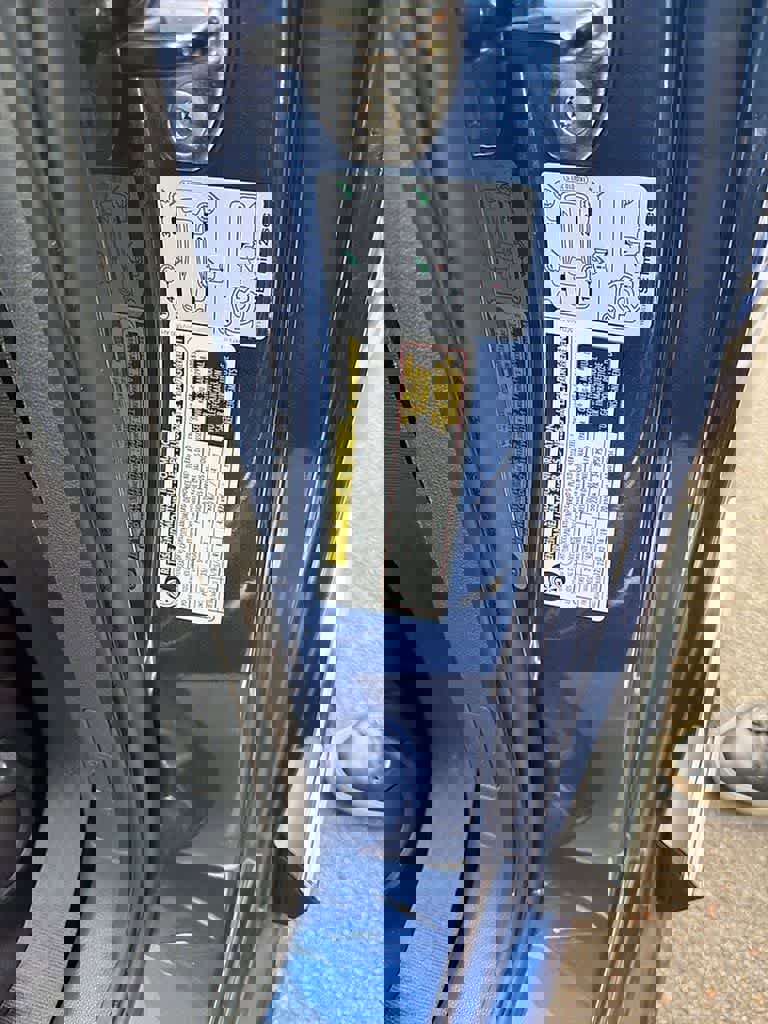 Used 2014 Volkswagen Beetle R-Line image 15